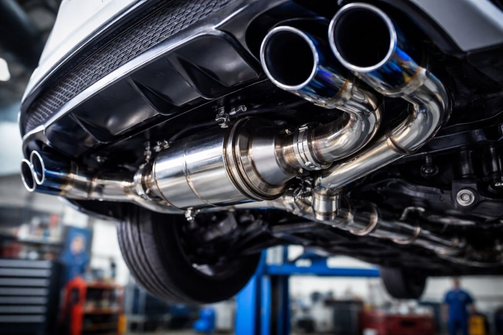 Як вихлопна система впливає на витрату палива